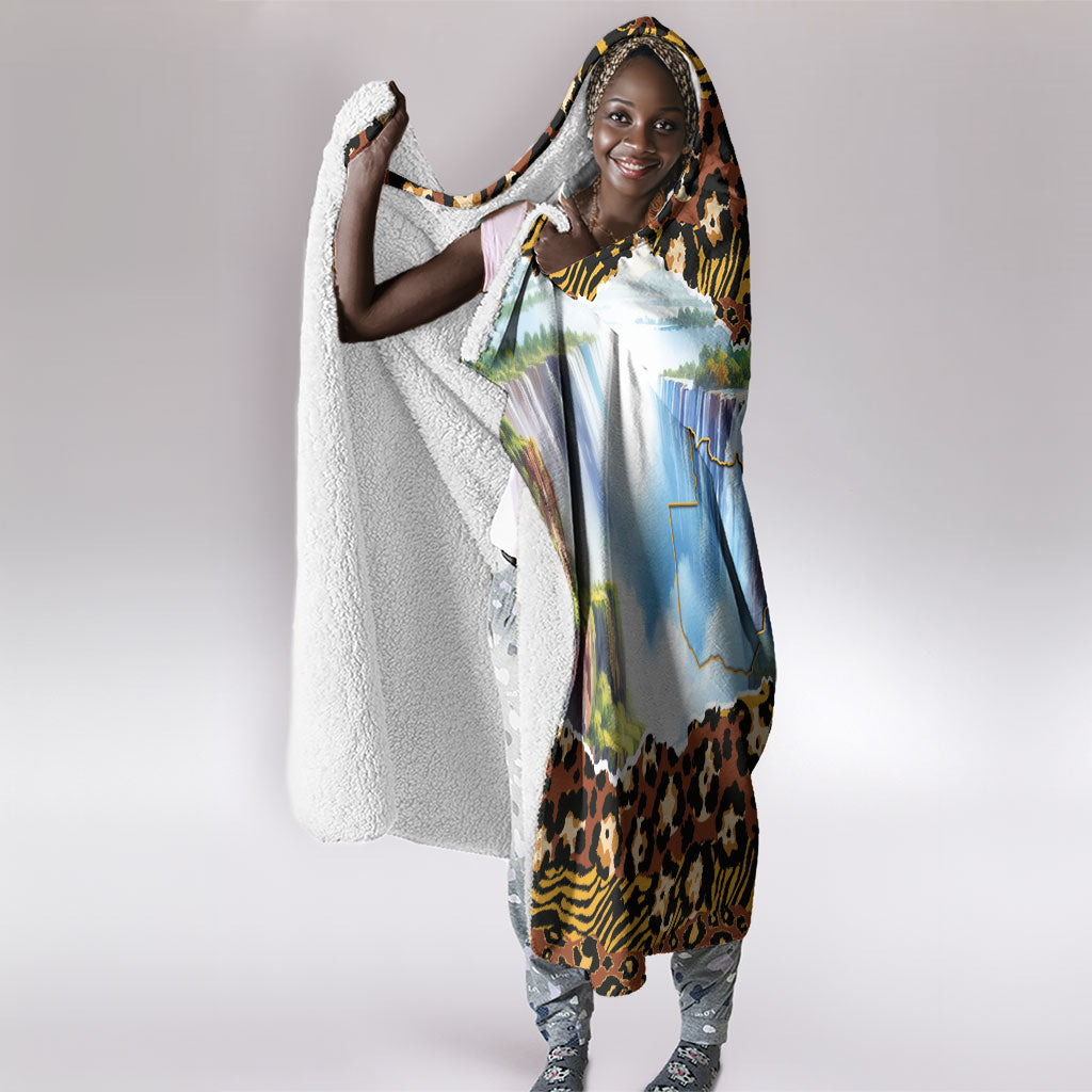 Zambian Heritage Independence 1964 Hooded Blanket Traditional African Seamless Pattern