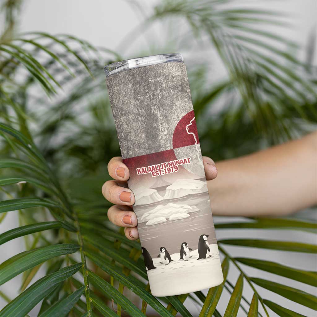 Greenland Flag Vintage Skinny Tumbler Greenlander Flag With Polar Bear
