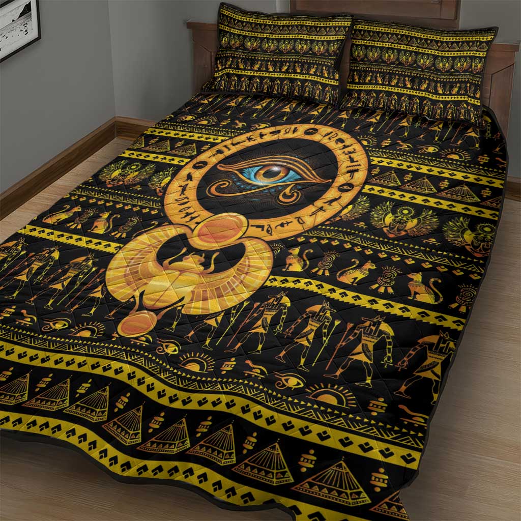 Egyptian God of The Sun Eye of Ra Quilt Bed Set - Wonder Print Shop