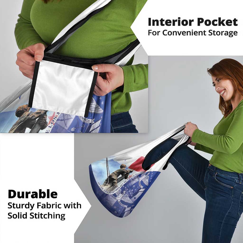 Panama Dia de los Martires Grocery Bag Panama Martyrs' Day Raises Flag