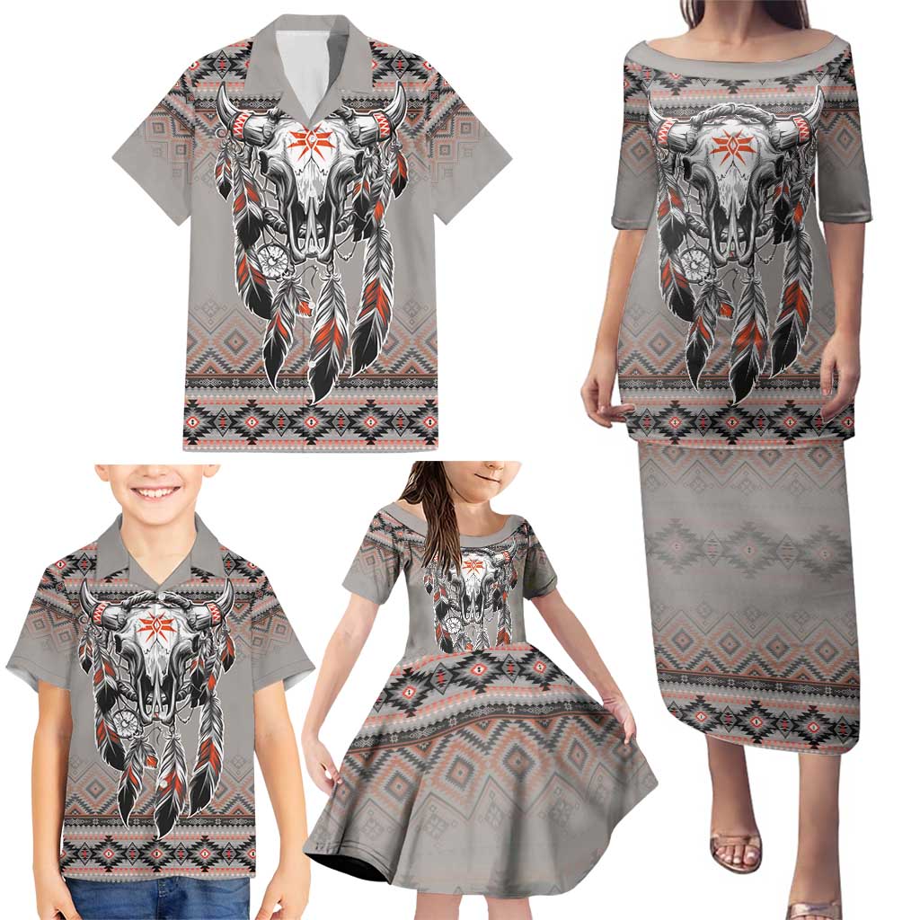 Native American Buffalo Skull Family Matching Puletasi and Hawaiian Shirt with Dream Catchers Feathers