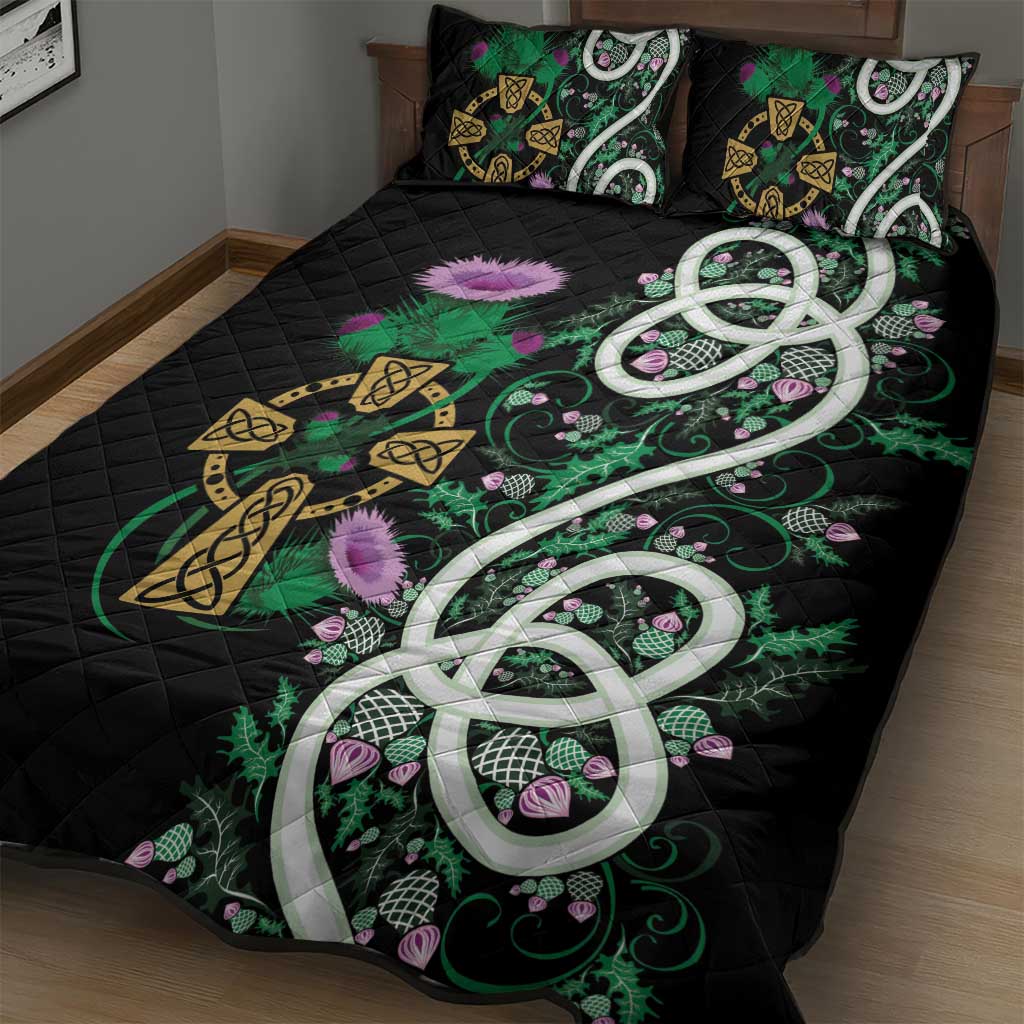 Scottish Celtic Cross Thistle Flowers Quilt Bed Set