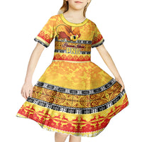 Personalised PNG Hamamas Krismas Kid Short Sleeve Dress Papua New Guinea Bird Of Paradise Merry Christmas Gold Style - Wonder Print Shop