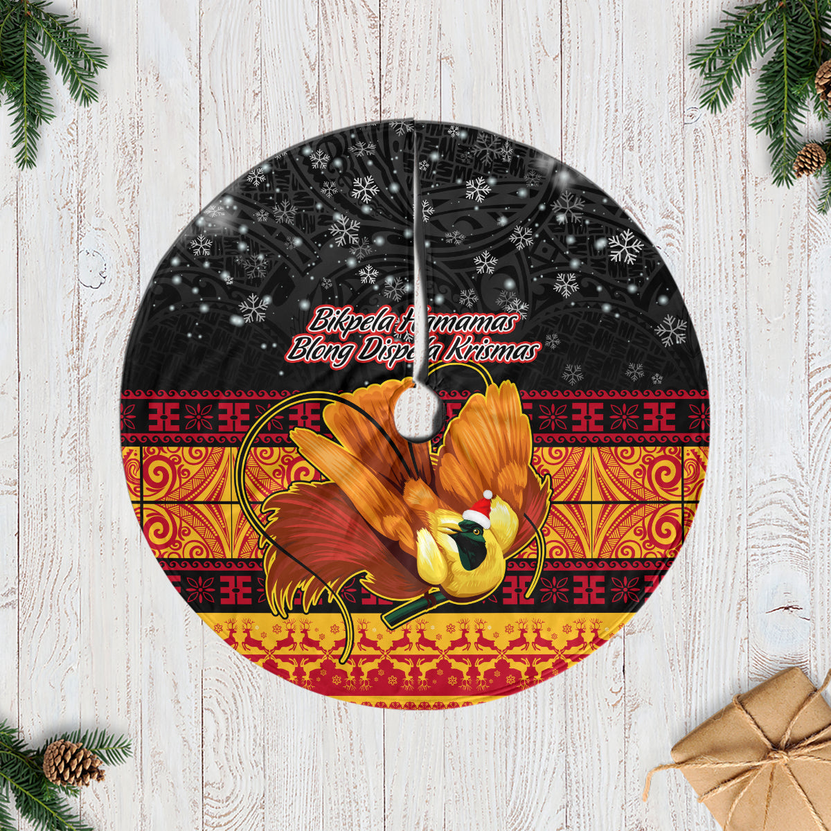 PNG Hamamas Krismas Tree Skirt Papua New Guinea Bird Of Paradise Merry Christmas Black Style - Wonder Print Shop