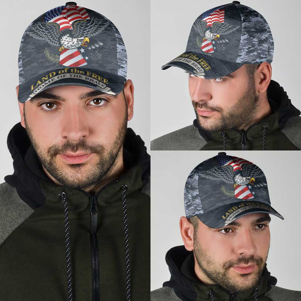 Brave Souls Remembered Patriotic Military Tribute Art Classic Cap