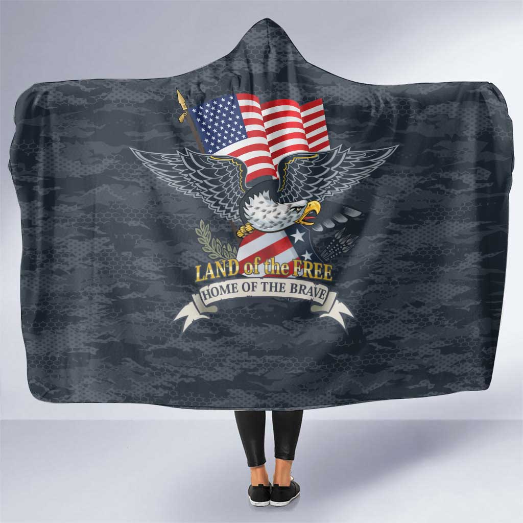 Brave Souls Remembered Patriotic Military Tribute Art Hooded Blanket