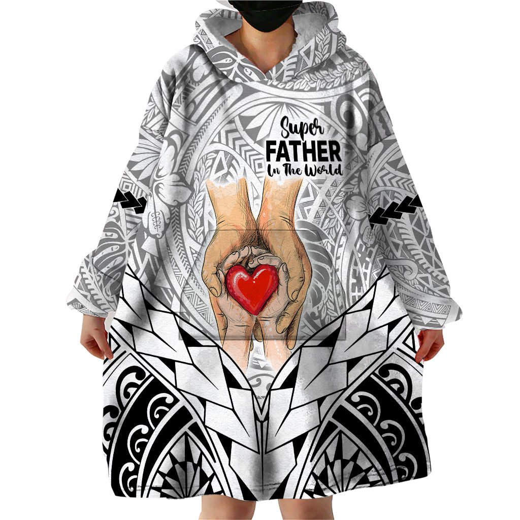 Polynesian Father's Day Gift For Dad Wearable Blanket Hoodie Super Father In The World - Black Polynesian Pattern - Wonder Print Shop
