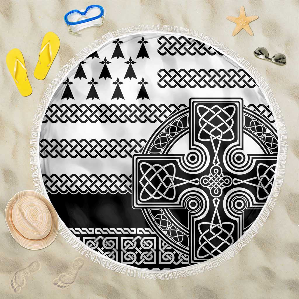 Brittany Celtic Knot Beach Blanket Celtic Nation Heritage Pride - Wonder Print Shop