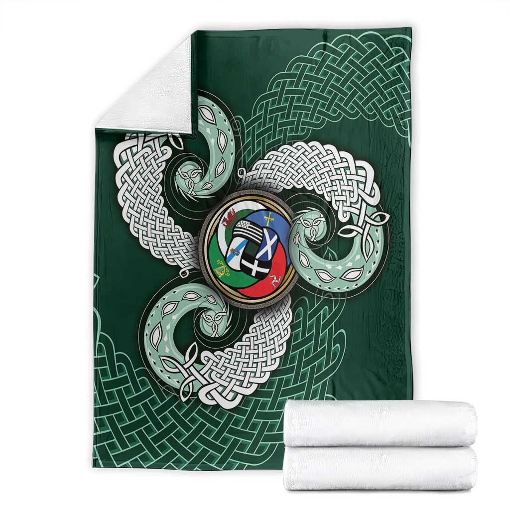 Six Celtic Countries Heritage Blanket Green Celtic Knot Triskelion - Wonder Print Shop