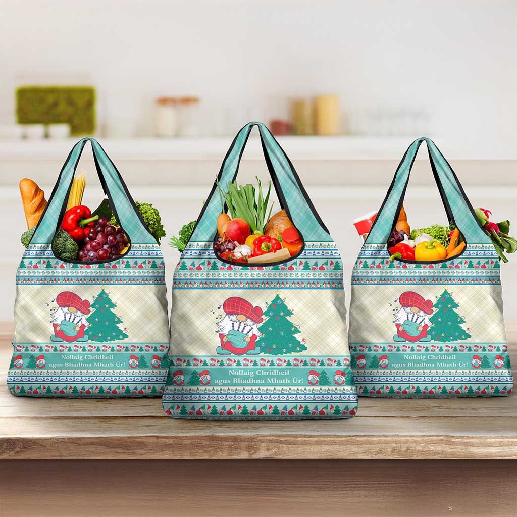 Gnome Bagpies Musical Grocery Bag Nollaig Chridheil Scotland Christmas Pattern