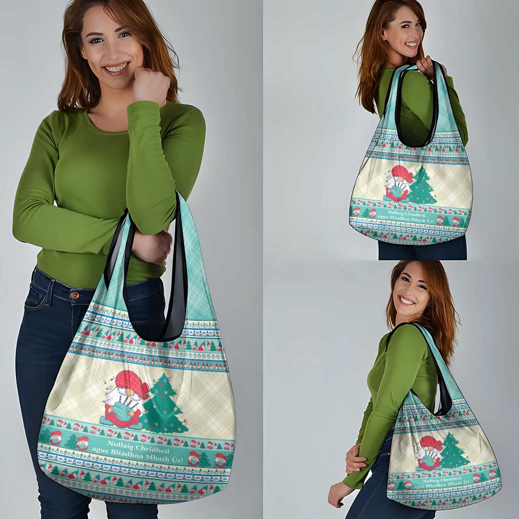 Gnome Bagpies Musical Grocery Bag Nollaig Chridheil Scotland Christmas Pattern