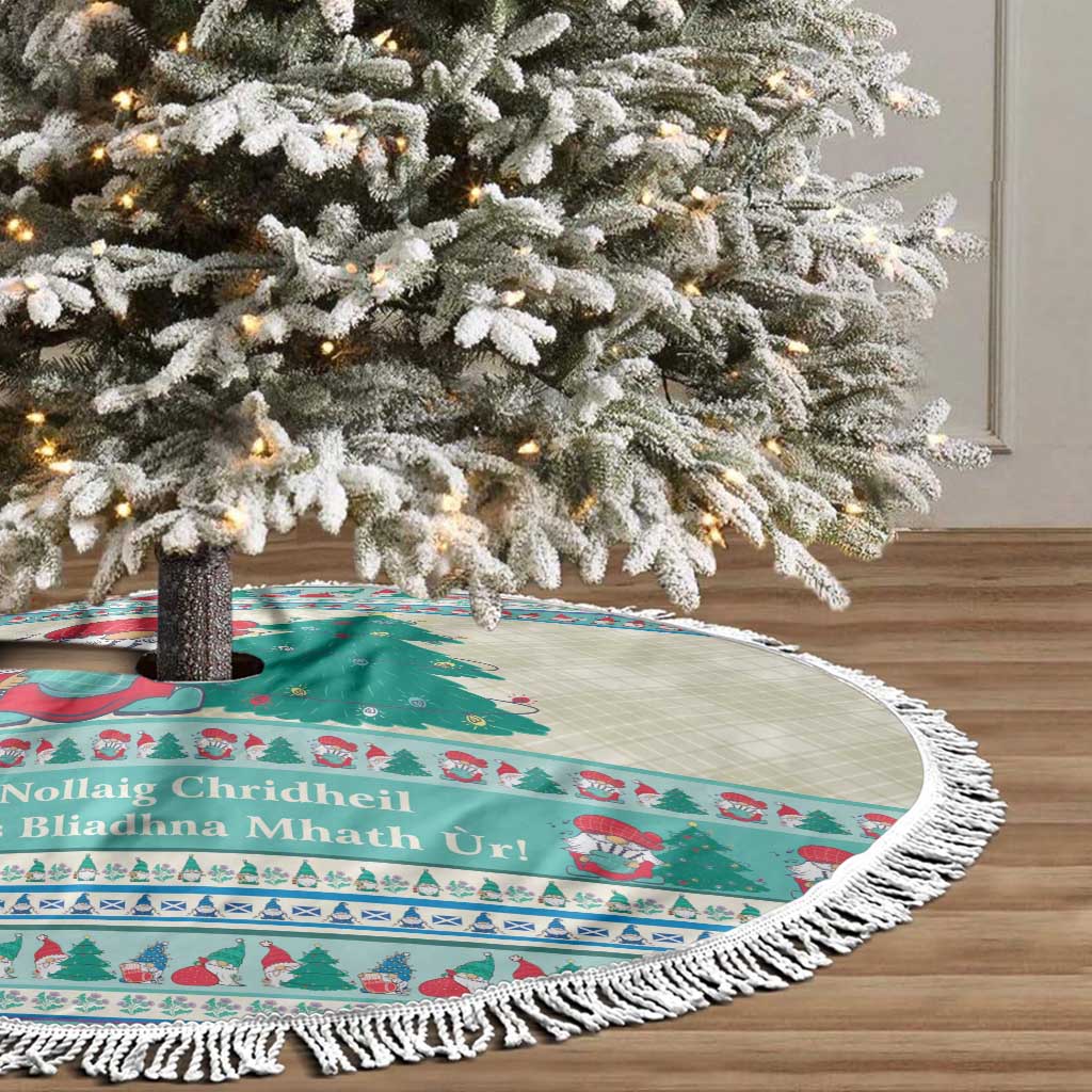 Gnome Bagpies Musical Tree Skirt Nollaig Chridheil Scotland Christmas Pattern - Wonder Print Shop