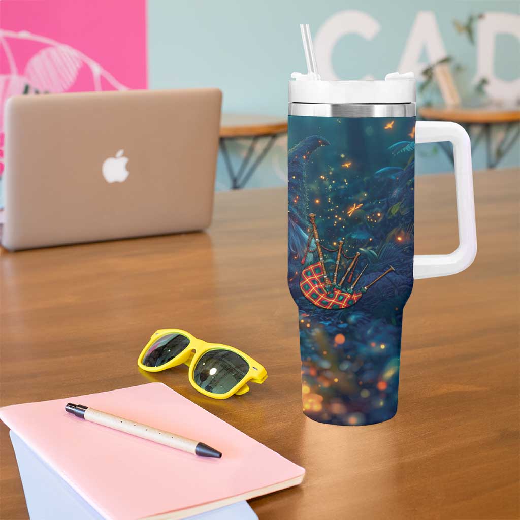 Nollaig Chridheil Scottish Gnome Tumbler With Handle Bagpies Musical and Chirstmas Tree - Wonder Print Shop