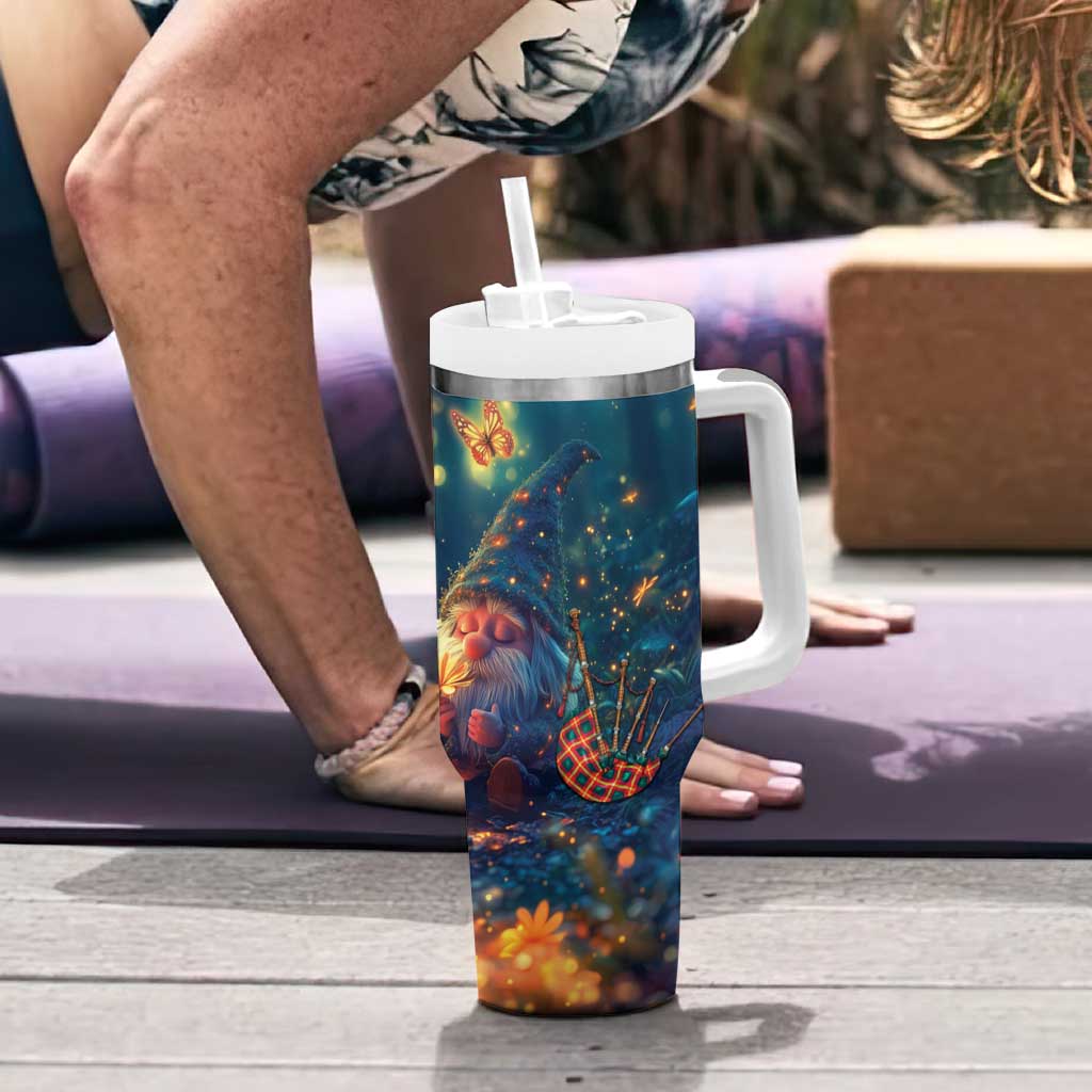 Nollaig Chridheil Scottish Gnome Tumbler With Handle Bagpies Musical and Chirstmas Tree - Wonder Print Shop