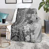 polynesia-blanket-hibiscus-and-hawaiian-tribal-tattoo-retro-style-gray-color