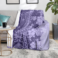polynesia-blanket-hibiscus-and-hawaiian-tribal-tattoo-retro-style-violet-color