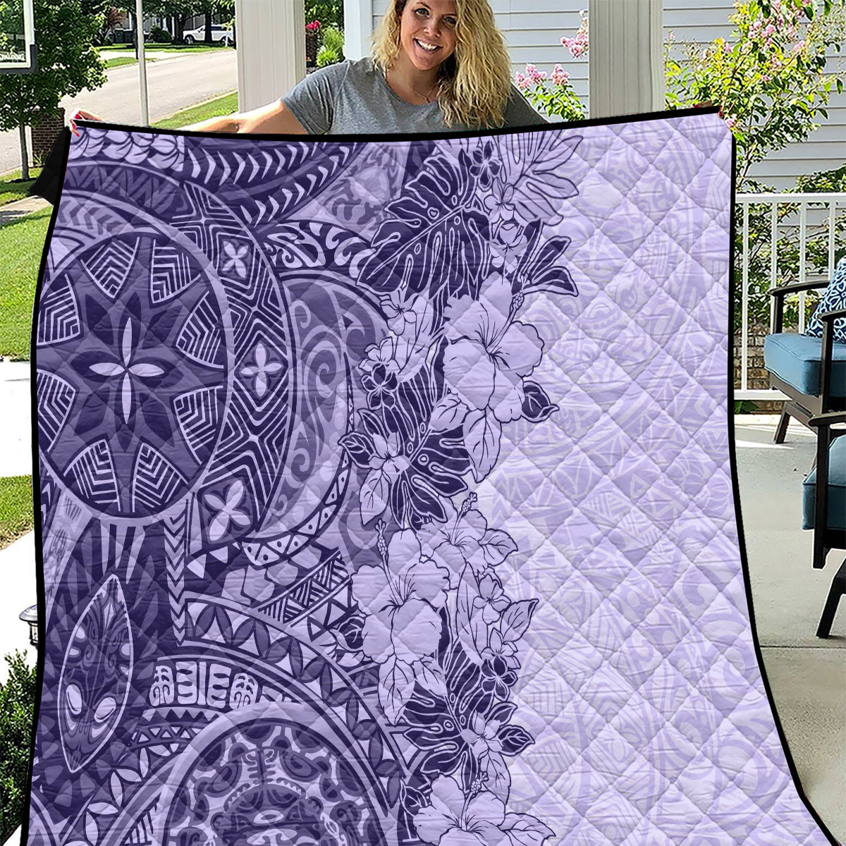 Polynesia Quilt Hibiscus and Hawaiian Tribal Tattoo Retro Style Violet Color - Wonder Print Shop