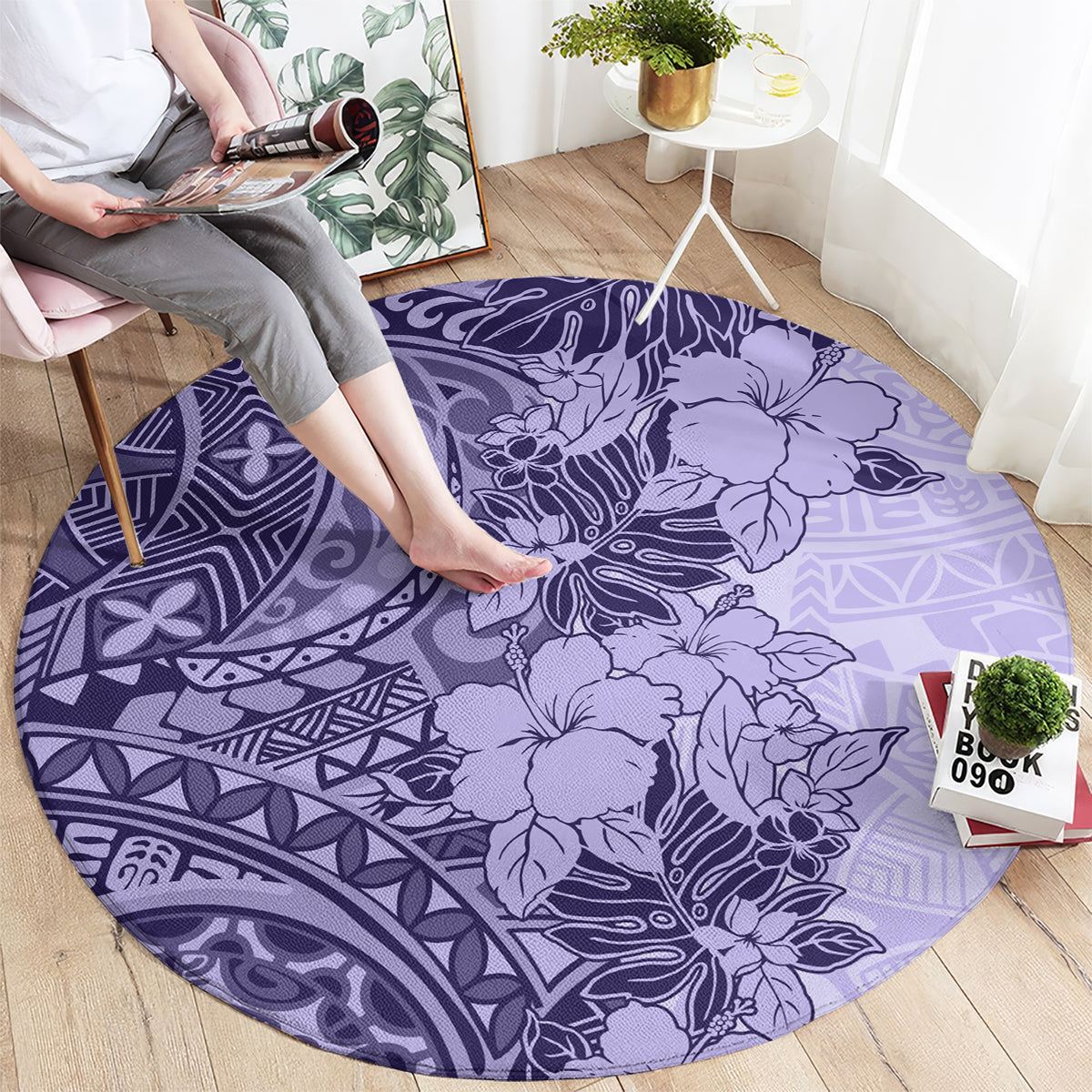 polynesia-round-carpet-hibiscus-and-hawaiian-tribal-tattoo-retro-style-violet-color
