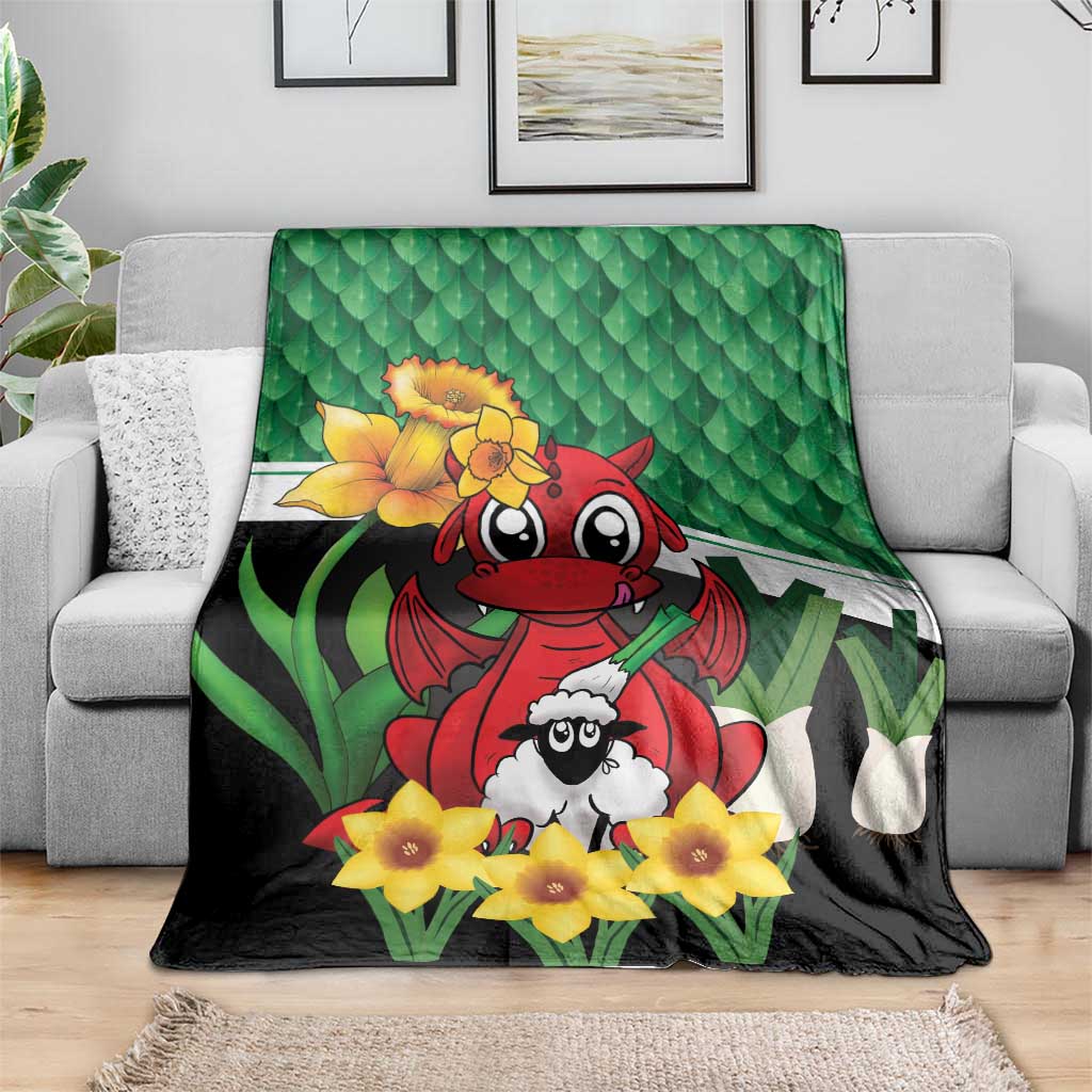 Saint David's Day Blanket Green Welsh Dragon Daffodil Sheep Leak - Wonder Print Shop