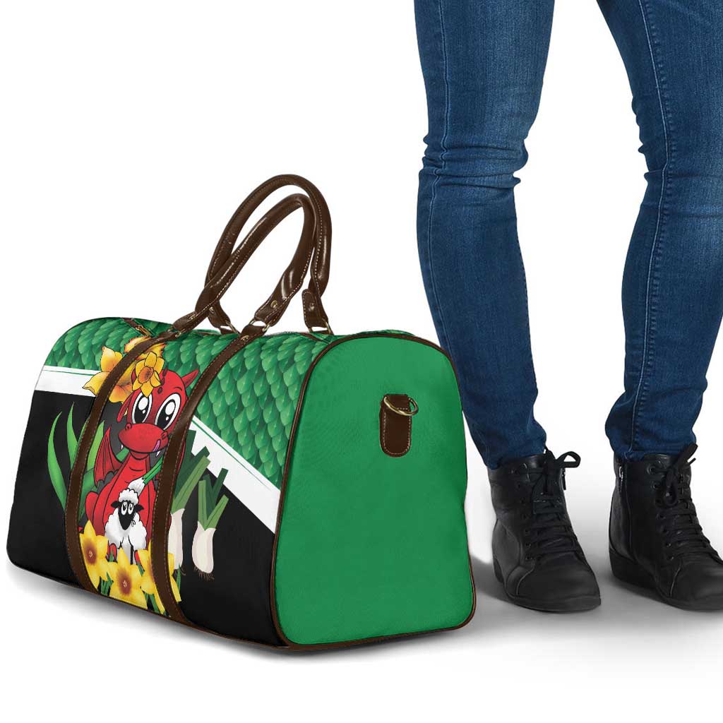 Saint David's Day Travel Bag Green Welsh Dragon Daffodil Sheep Leak - Wonder Print Shop