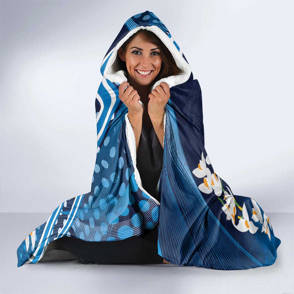 Guatemala Quetzal Bird Hooded Blanket Libre Crezca Fecundo