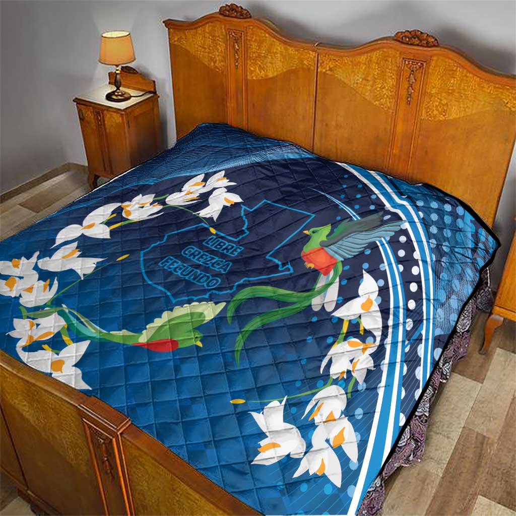Guatemala Quetzal Bird Quilt Libre Crezca Fecundo