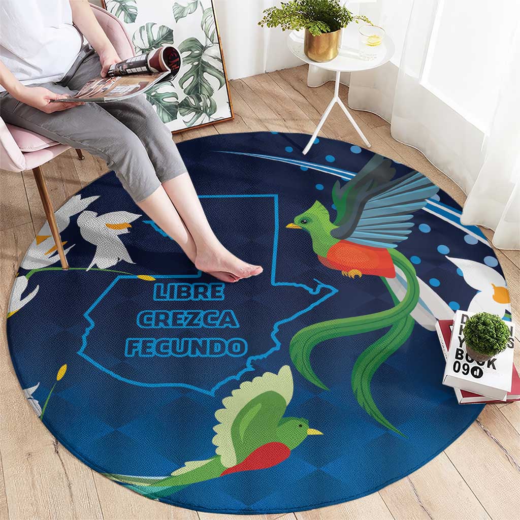 Guatemala Quetzal Bird Round Carpet Libre Crezca Fecundo