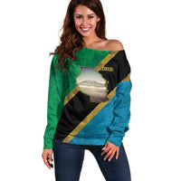 Kilimanjaro Tanzania Off Shoulder Sweater Grunge Flag Map of Tanzania - Wonder Print Shop