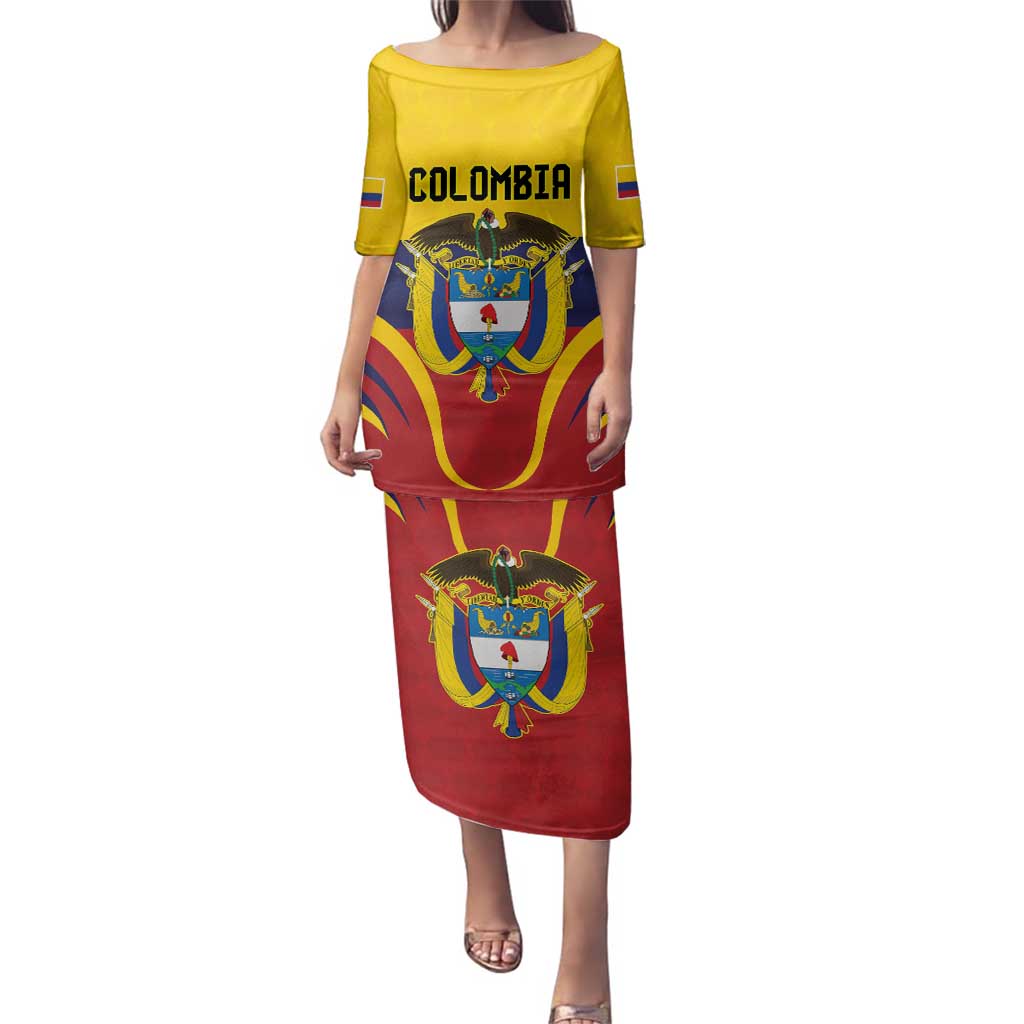 Colombia Football Custom Family Matching Puletasi and Hawaiian Shirt Come On Los Cafeteros Flag Style