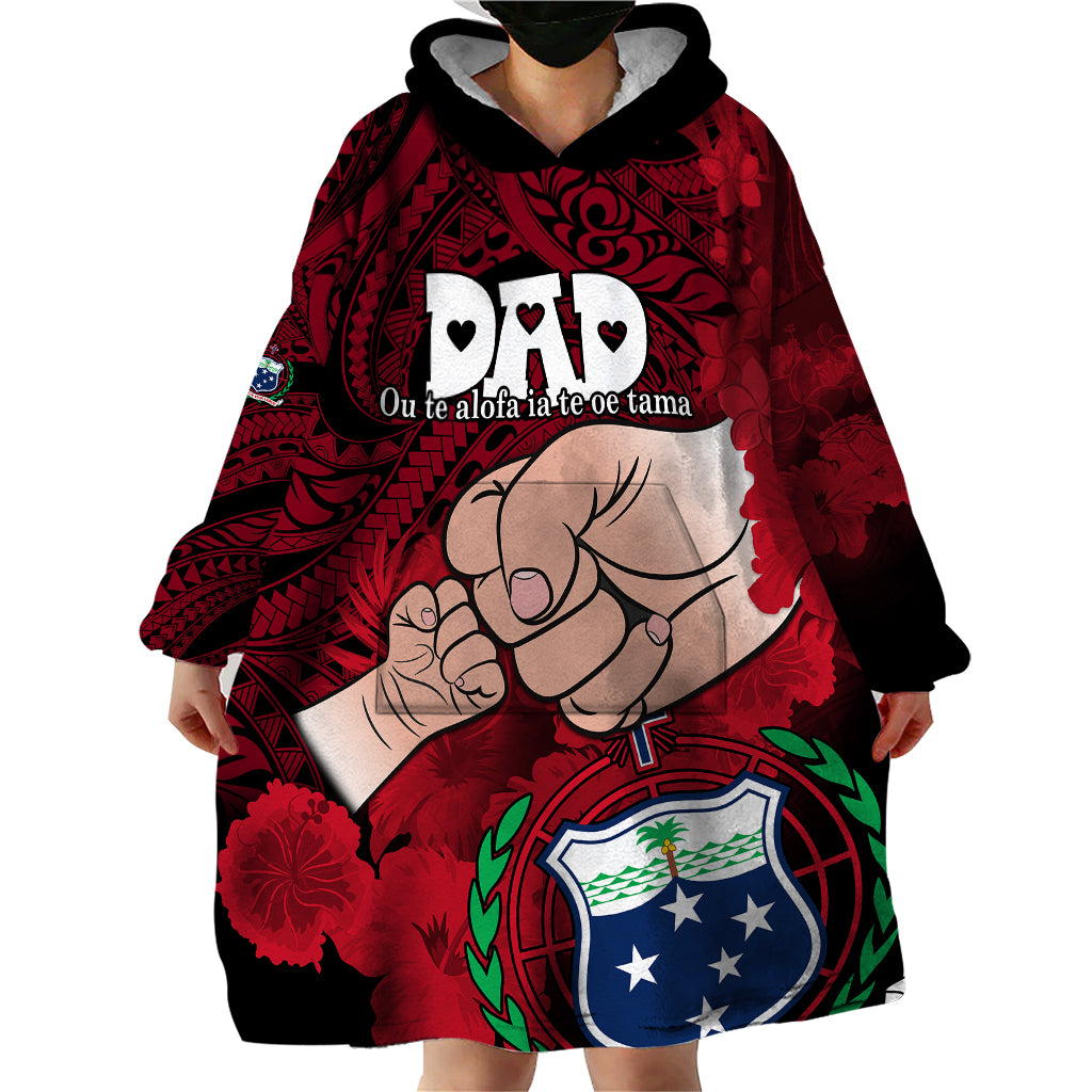 Personalised Dads Day Samoa Wearable Blanket Hoodie Dad Ou Te Alofa Ia Te Oe Tama - Red Polynesian Flowers Tribal - Wonder Print Shop