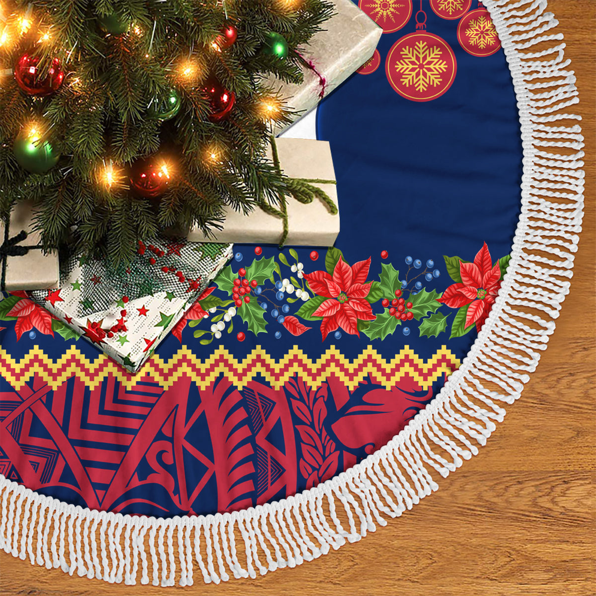 Personalised Guam Christmas Tree Skirt Felis Pusgua Santa Beach Polynesian Pattern - Wonder Print Shop