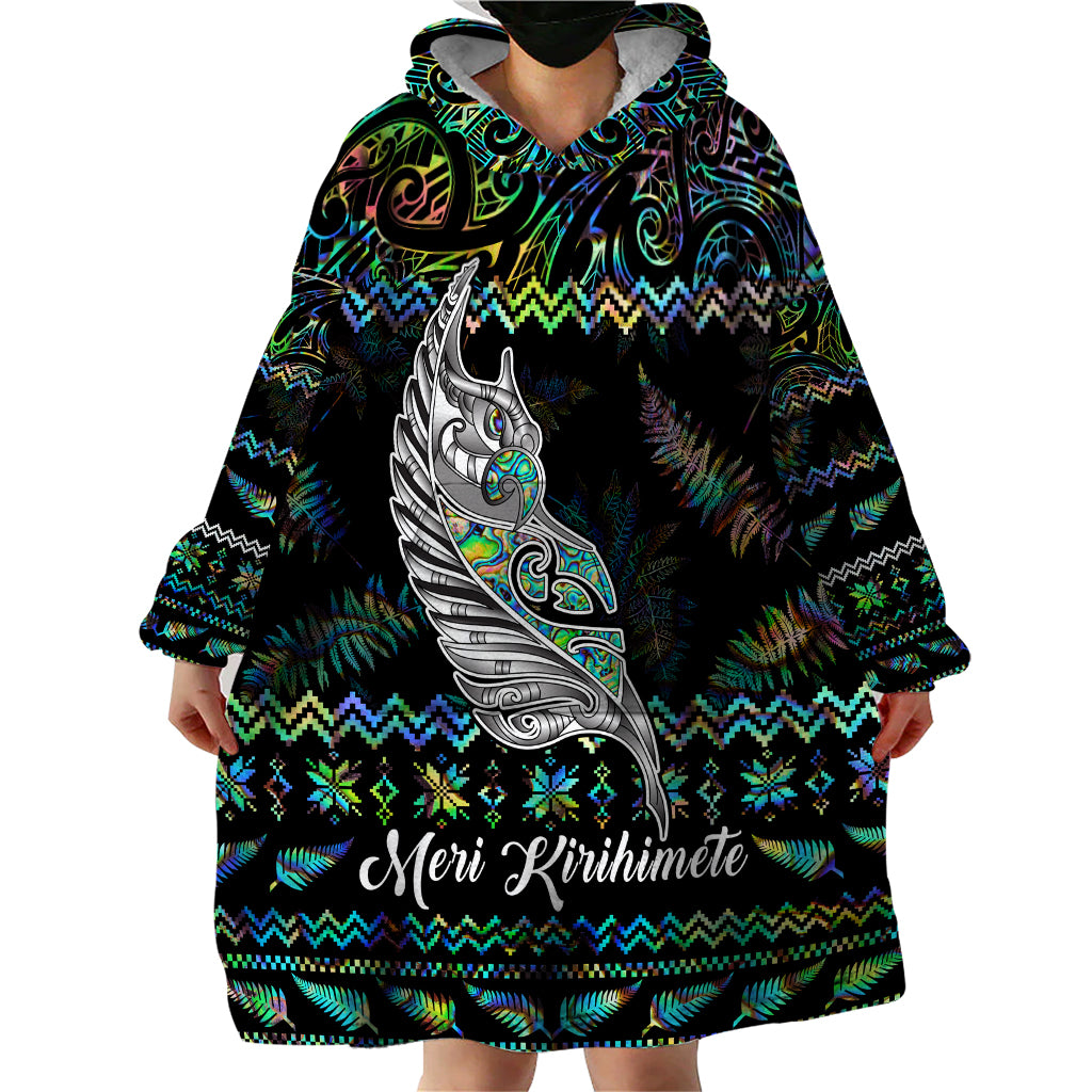 Personalised New Zealand Christmas Wearable Blanket Hoodie Maori Fern Manaia Meri Kirihimete with Papaua Shell - Wonder Print Shop