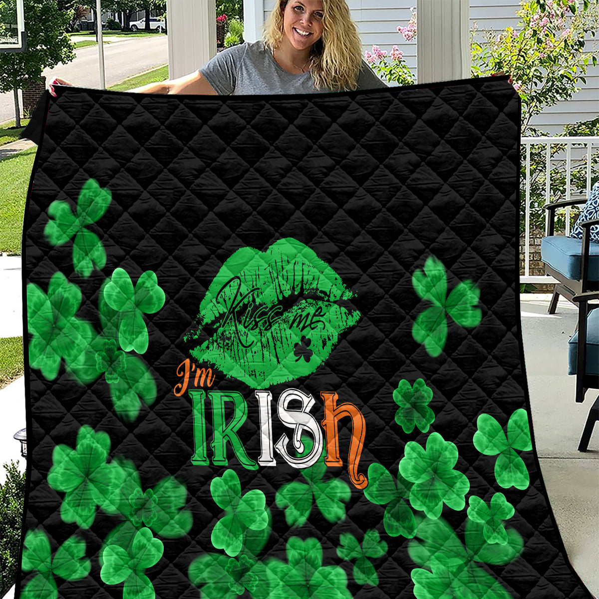 Kiss Me Im Irish St Patricks Day Quilt - Wonder Print Shop