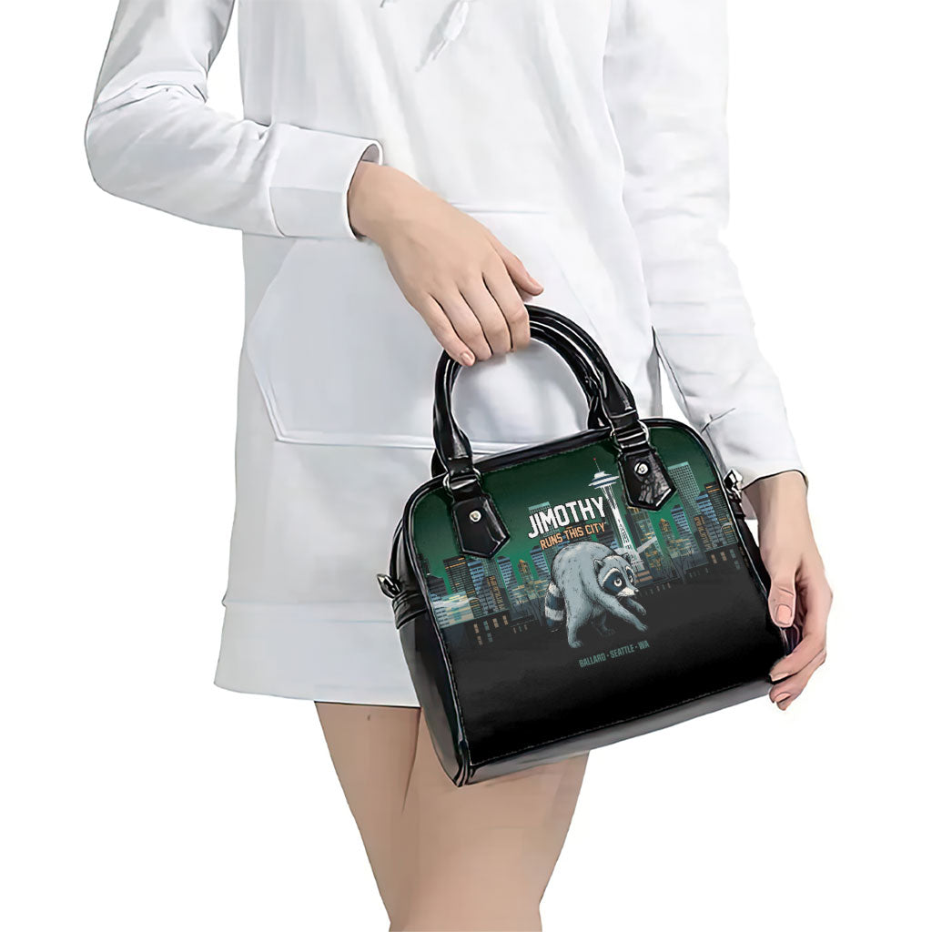 Raccoon Jimothy Runs This City Shoulder Handbag