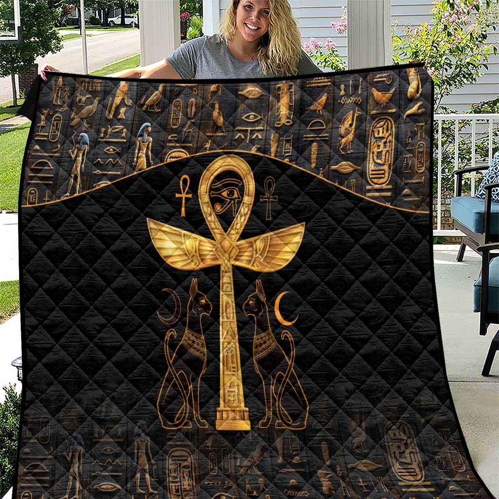 Ankh with Eye of Horus Quilt Ancient Egypt Culture - Wonder Print Shop