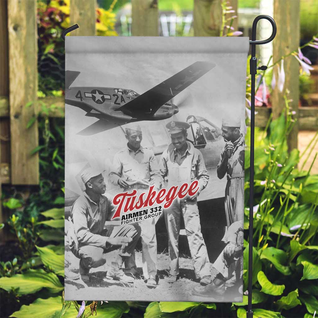 Tuskegee Airmen 332nd Fighter Group Garden Flag Vintage-style War - Wonder Print Shop