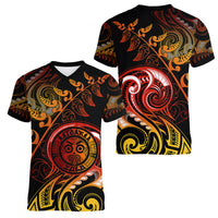 New Zealand Women V Neck T Shirt Aotearoa Wisdom Face Maori Fern Tattoo Arty - Wonder Print Shop