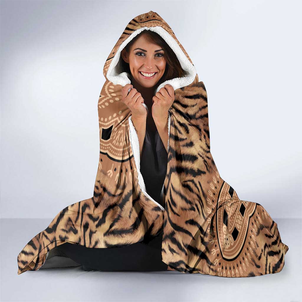 Africa Tiger Mix Dashiki Tribal Pattern Hooded Blanket