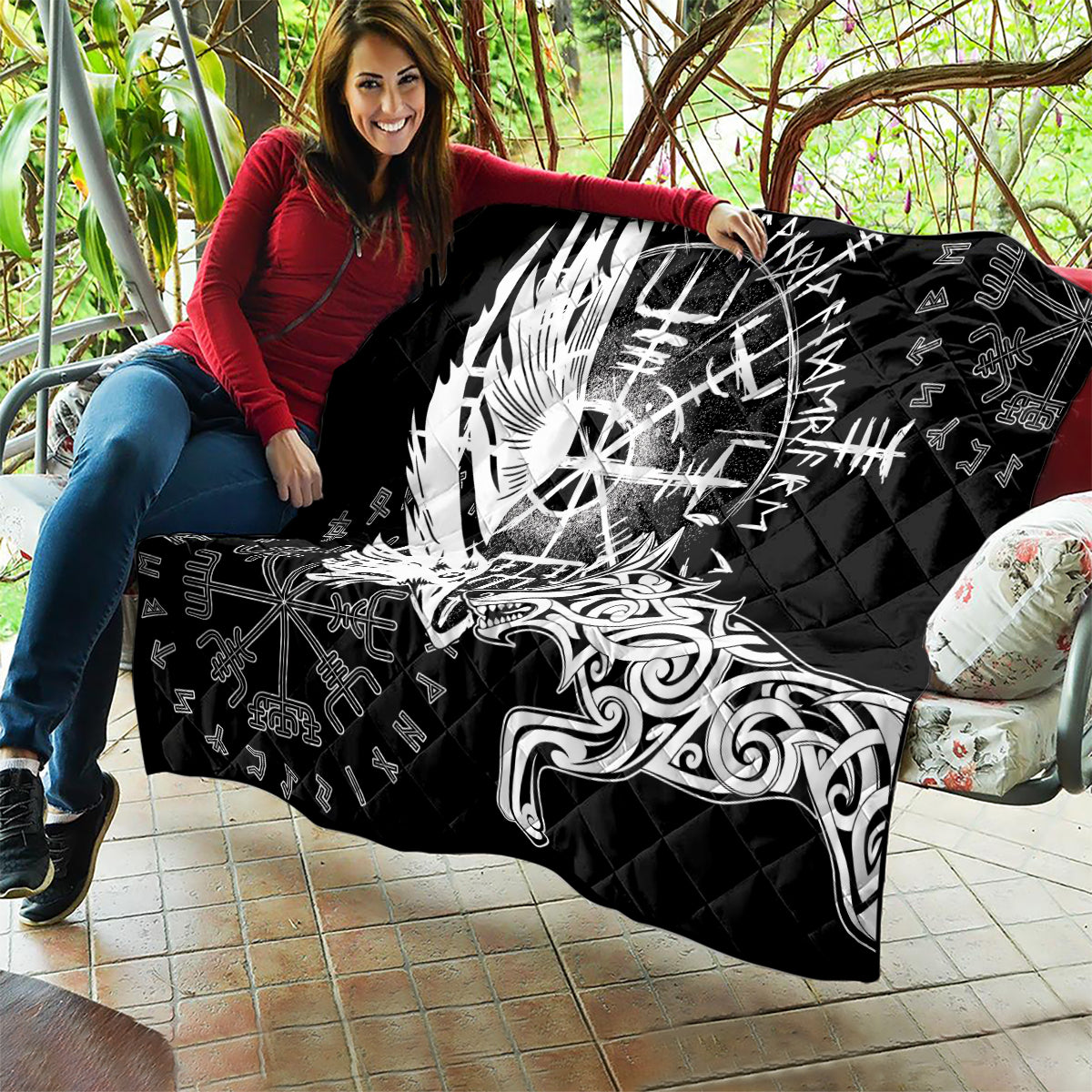 Vikings Raven and Wolf Quilt with Aegishjalmur Unique - Wonder Print Shop