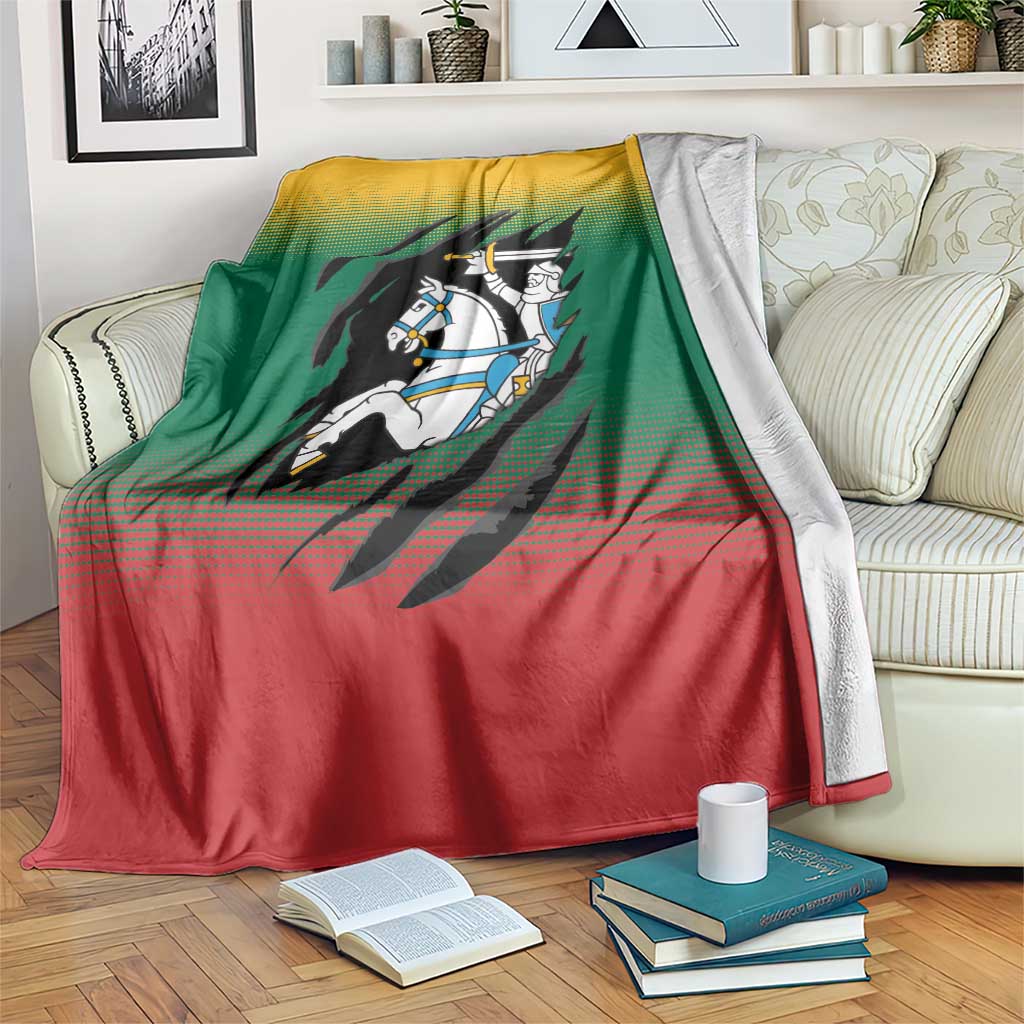 Lithuania Vytis Blanket Lietuvos Chasing and Fighting