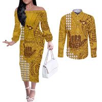 personalised-strong-maui-couples-matching-off-the-shoulder-long-sleeve-dress-and-long-sleeve-button-shirts-good-living-hawaii-with-shaka-sign-kakau-tribal-gold