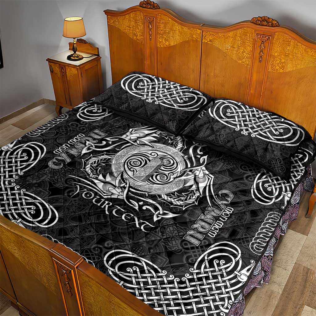 Personalized Anglesey Ynys Mon Quilt Bed Set Black Standing Stone Celtic-inspired - Wonder Print Shop
