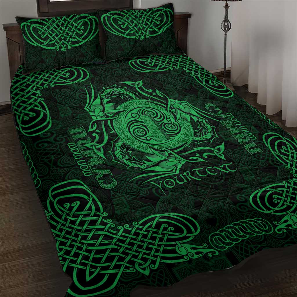 Personalized Anglesey Ynys Mon Quilt Bed Set Green Standing Stone Celtic-inspired - Wonder Print Shop