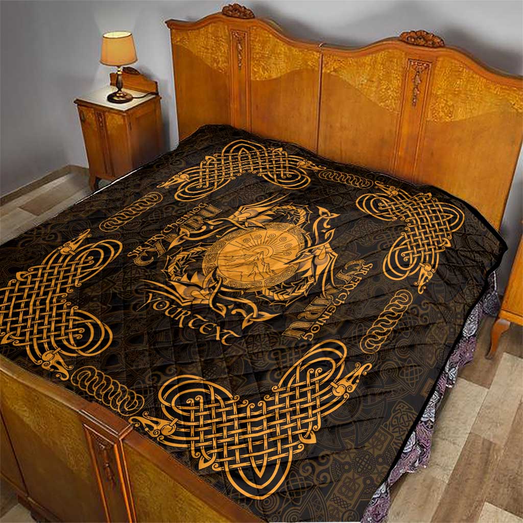 Personalized Brecknockshire Sir Frycheiniog Quilt Gold Brecon Beacons Mountain Celtic-inspired - Wonder Print Shop