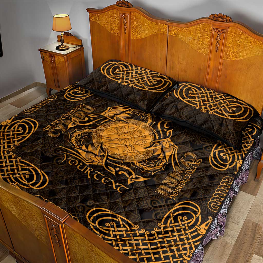 Personalized Brecknockshire Sir Frycheiniog Quilt Bed Set Gold Brecon Beacons Mountain Celtic-inspired - Wonder Print Shop