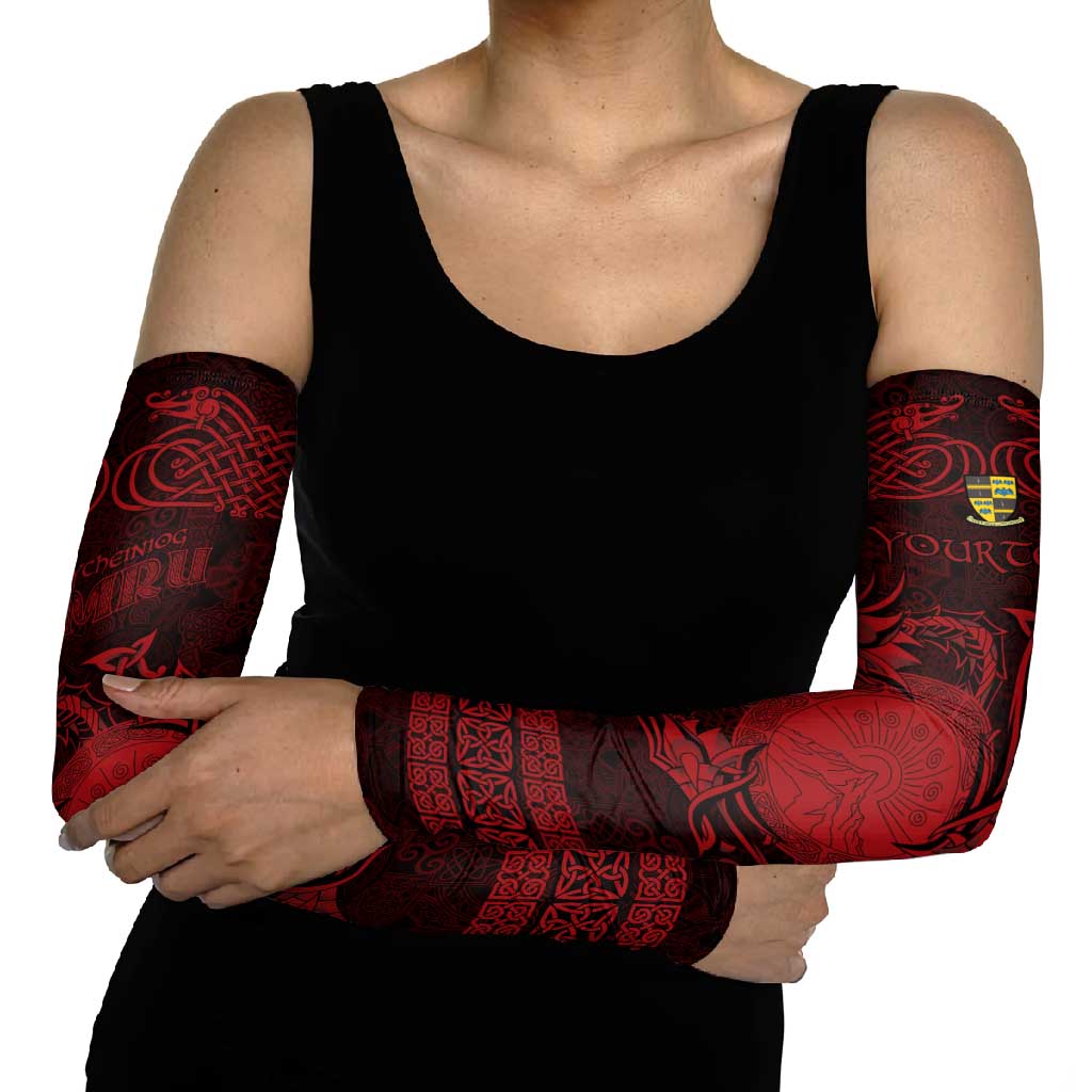 Personalized Brecknockshire Sir Frycheiniog Arm Sleeves Red Brecon Beacons Mountain Celtic-inspired - Wonder Print Shop