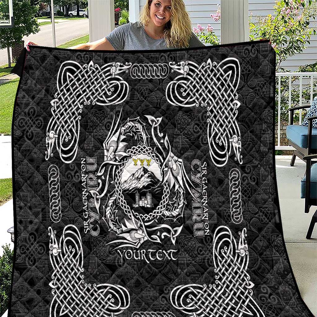 Personalized Caernarfonshire Sir Gaernarfon Quilt Black Castle Tower Celtic-inspired - Wonder Print Shop