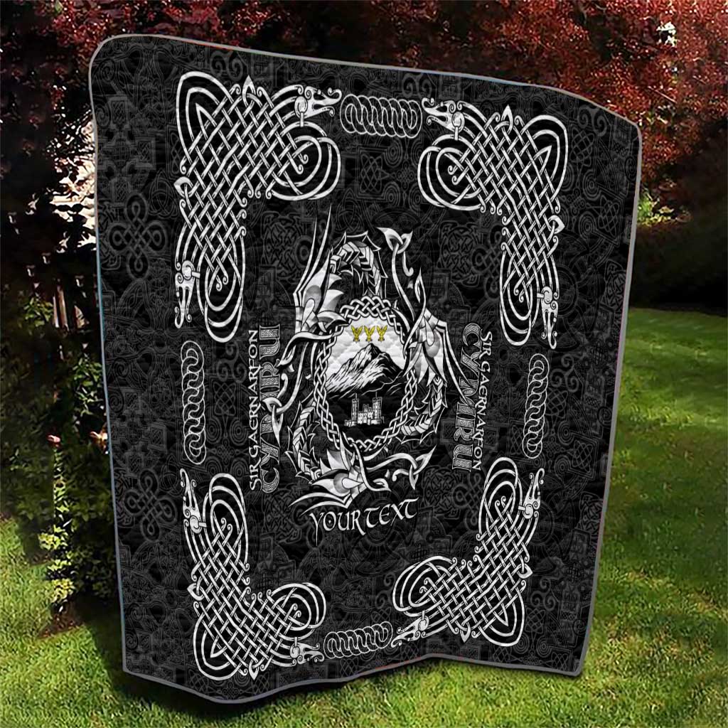 Personalized Caernarfonshire Sir Gaernarfon Quilt Black Castle Tower Celtic-inspired - Wonder Print Shop