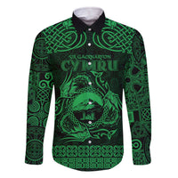 Personalized Caernarfonshire Sir Gaernarfon Family Matching Off The Shoulder Long Sleeve Dress and Hawaiian Shirt Green Castle Tower Celtic-inspired - Wonder Print Shop