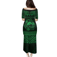 Personalized Caernarfonshire Sir Gaernarfon Family Matching Puletasi and Hawaiian Shirt Green Castle Tower Celtic-inspired - Wonder Print Shop